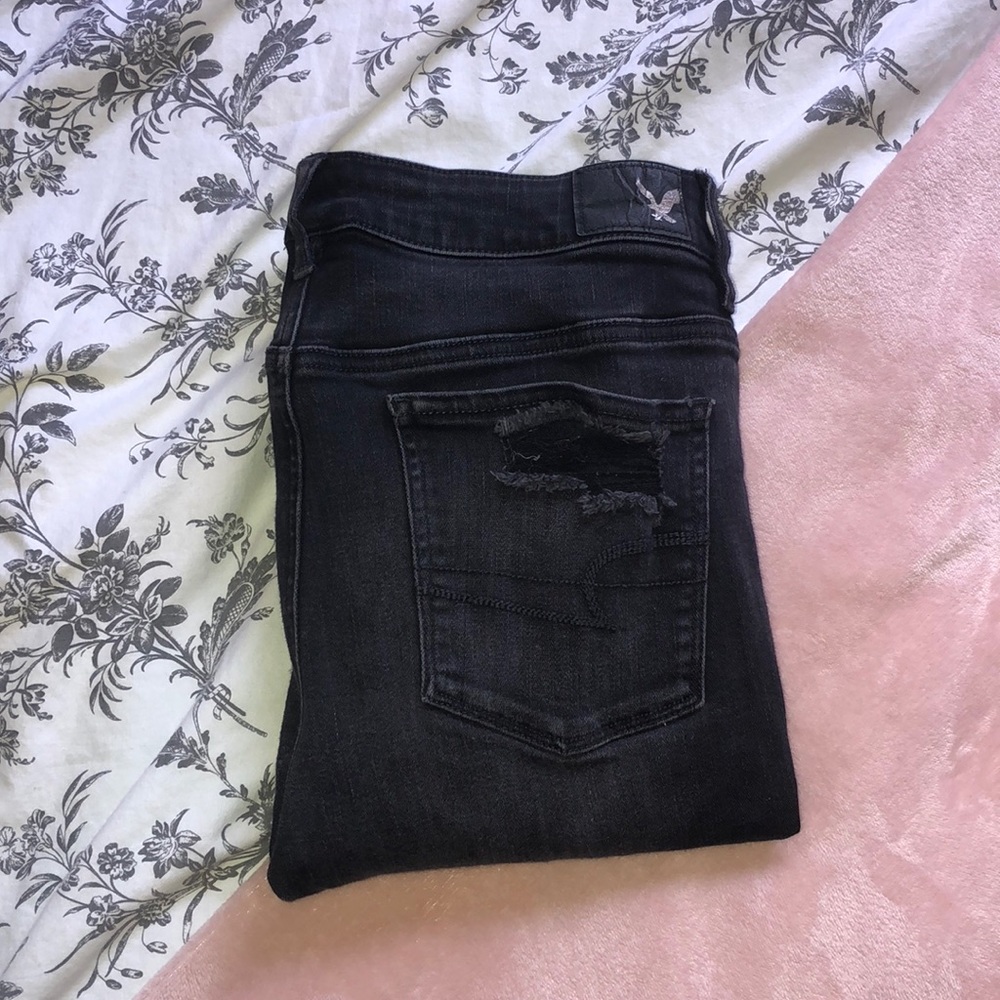 American Eagle distressed skinny jeans